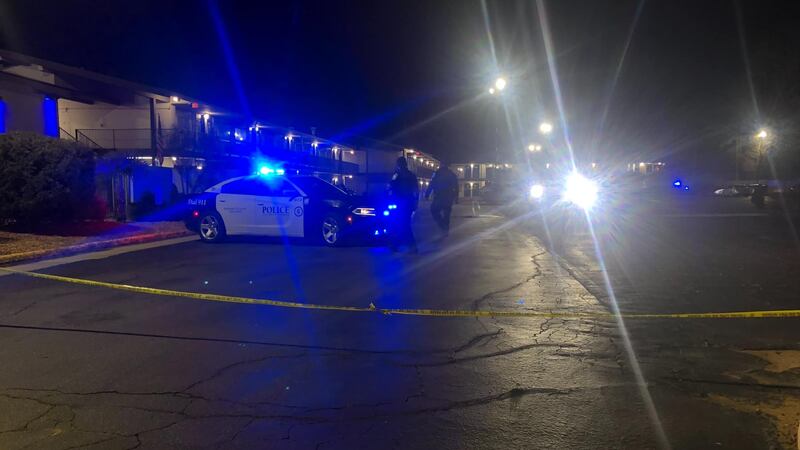 Imagen del tiroteo ocurrido el 18 de febrero en un Motel 6 de Columbus, Georgia.