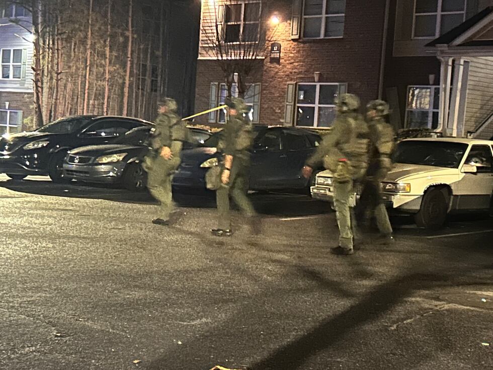 El incidente ocurrió en horas de la madrugada en un condominio en la 5103 de Fairington Ridge...