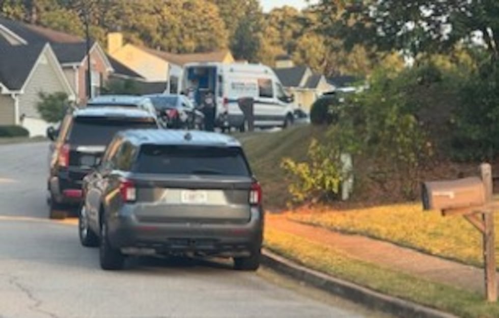 Matan a supuesto ladrón en vivienda de Gwinnett.