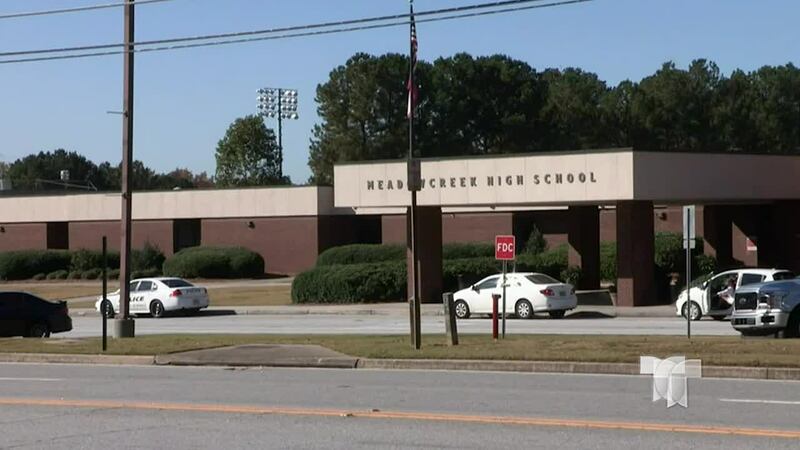 No te pierdas estas y otras informaciones en nuestros noticieros a las 5:30, 6:00 y 11:00 de...