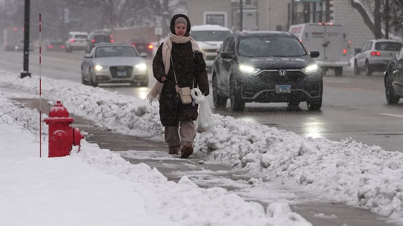 La nevada en Wheeling, Illinois el 1 de diciembre del 2025. (AP foto/Nam Y. Huh)