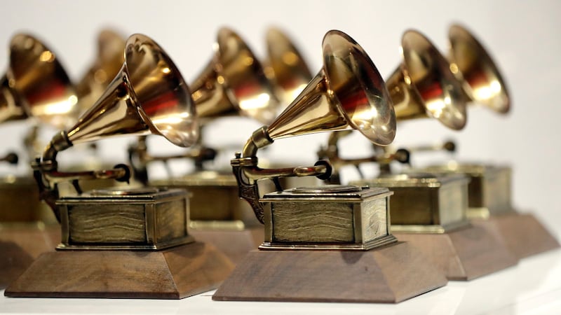 Guía para los Grammy 2024: Dónde verlos y quiénes se presentarán en la ceremonia