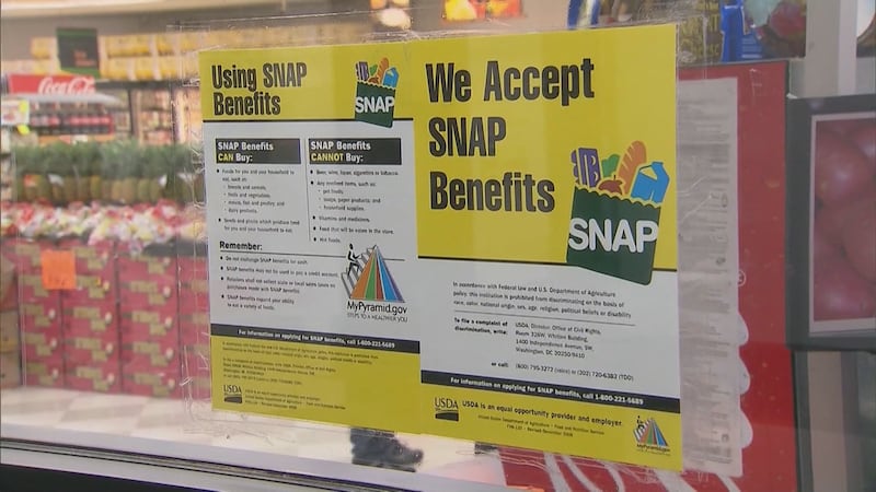 The federal government shutdown continues as the U.S. Agriculture Secretary warns the food...