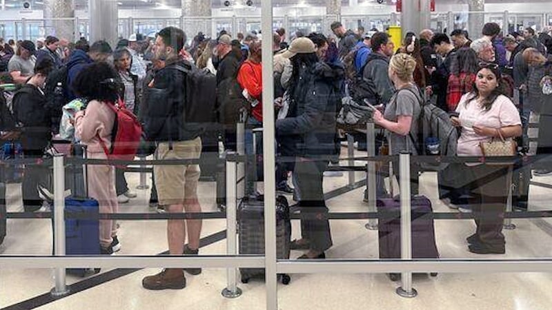 ARCHIVO | Hartsfield-Jackson Atlanta International Airport on Monday, March 16, 2026. (AP...