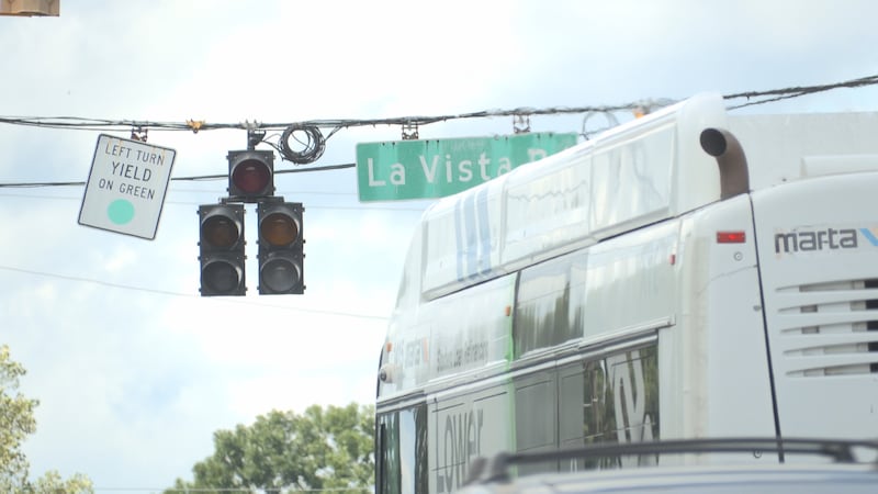 Storms in the metro left downed trees and powerlines, flooding, and hundreds without power.