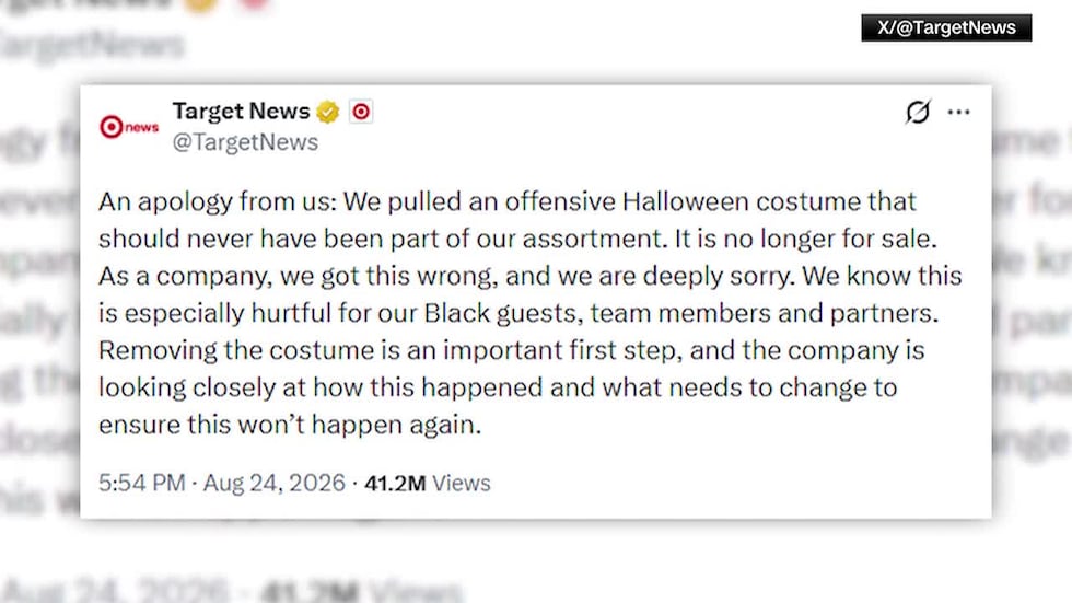 Target retira disfraz de Halloween.