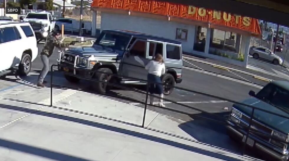 El asesinato de Yesenia "Jessica" Torres quedó captado en una cámara de seguridad.