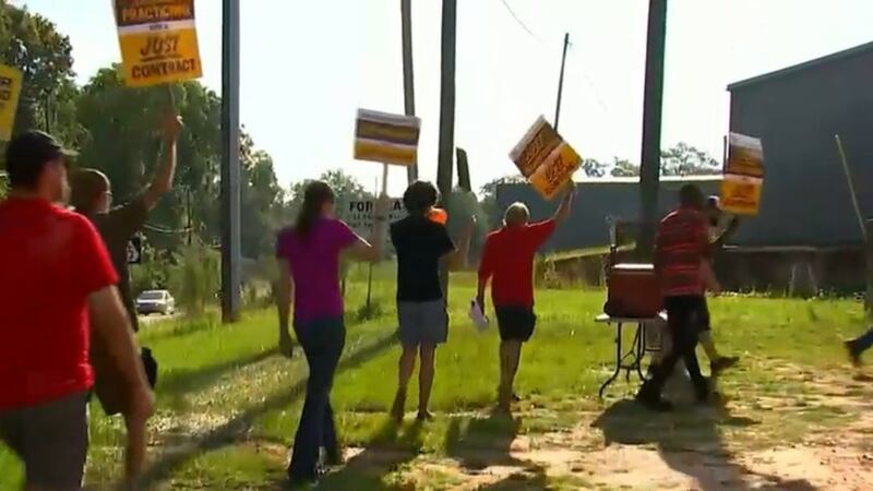 Trabajadores de UPS se preparan para ir a la huelga