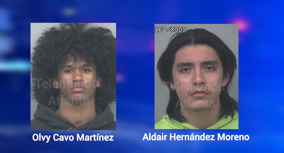 Olvi Cavo Martínez, de 17 años, y Aldair Hernández Moreno, de 21, fueron fichados en la cárcel...