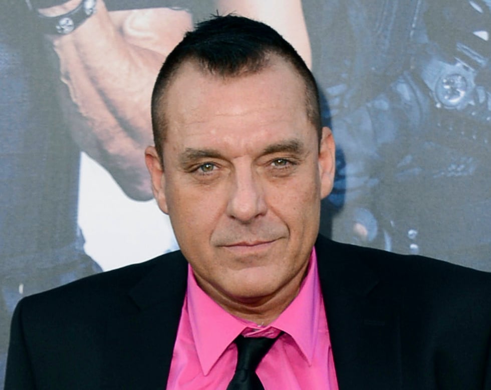 ARCHIVO - El actor Tom Sizemore llega al estreno de "The Expendables 3" en Los Ángeles, el 11...