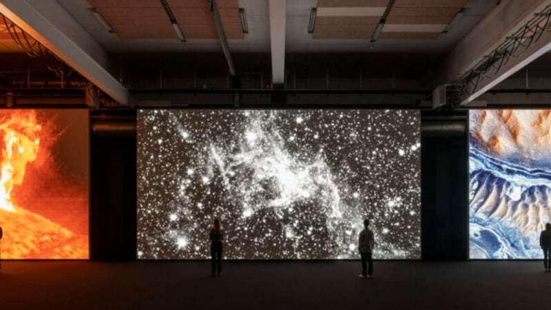“Ryoji Ikeda: data-verse”