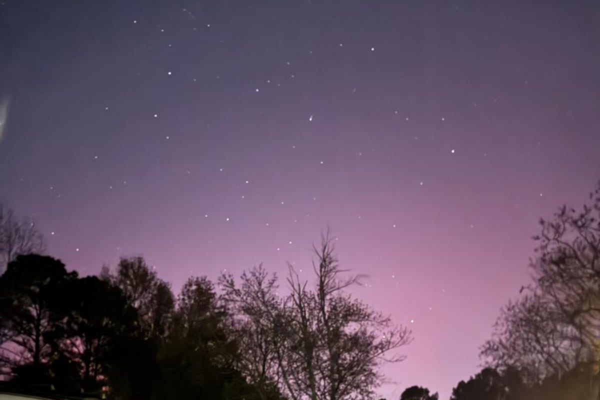 preloaded gallery image