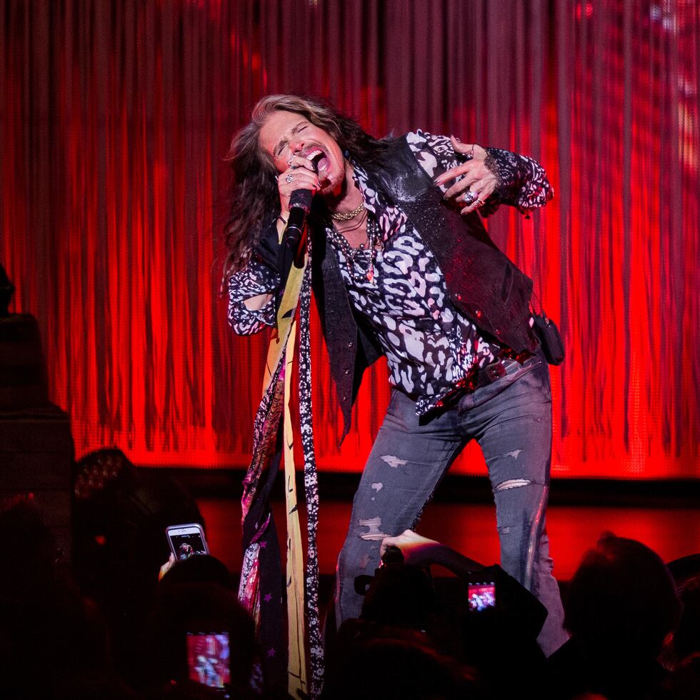 Demandan a Steven Tyler, cantante de Aerosmith, por agresión sexual a una menor. Foto archivo:...