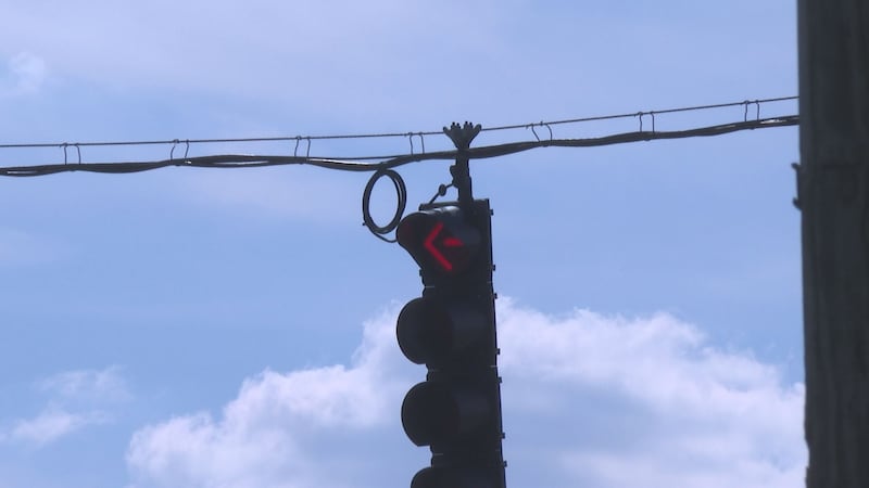Lexington traffic signal changes put into place in crash heavy area.