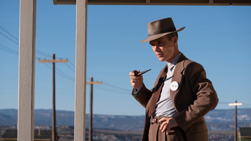 En esta imagen proporcionada por Universal Pictures, Cillian Murphy en una escena de...