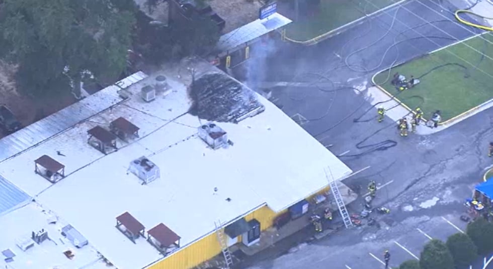 Incendio en La Casita en Mableton.