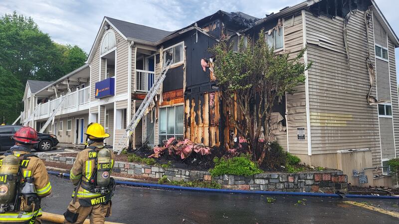 Incendio en Buford Highway deja a 50 personas sin hogar