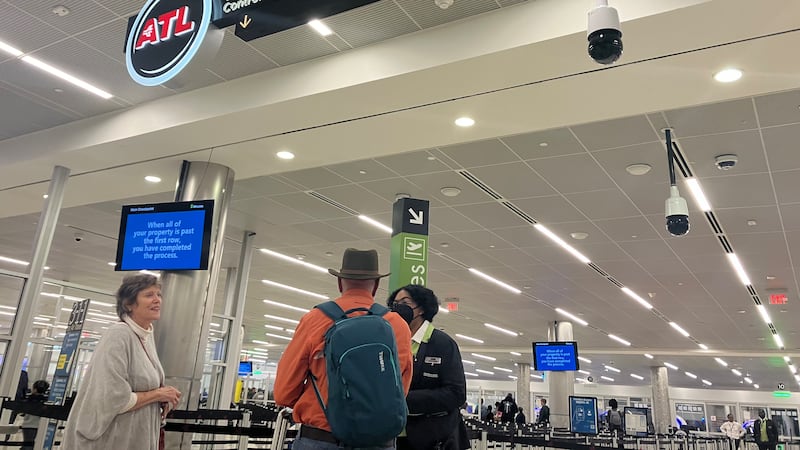 Crowds pass through Hartsfield-Jackson Atlanta International Airport for Thanksgiving