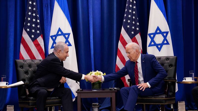 El presidente estadounidense, Joe Biden se reúne con el primer ministro israelí, Benjamin...