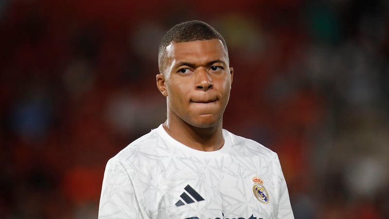 Kylian Mbappé demanda al PSG