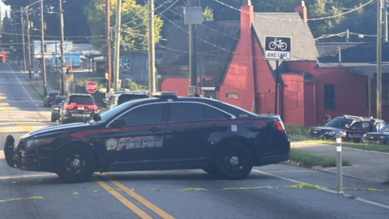 SWAT / barricaded suspect situation in Atlanta's Capitol View neighborhood