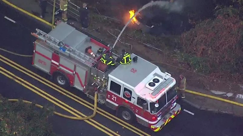 Se incendia vehículo en Buckhead