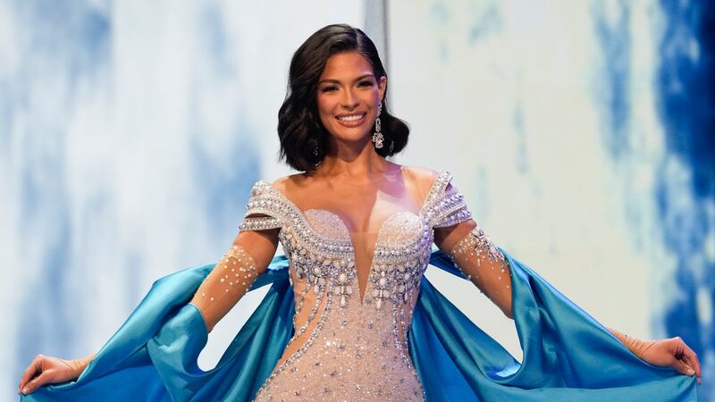 Miss Nicaragua Sheynnis Palacios en la ronda de traje de noche de la 72a edición de Miss...