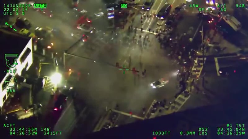 Siete arrestos por presuntamente participar en carreras calleras en Atlanta