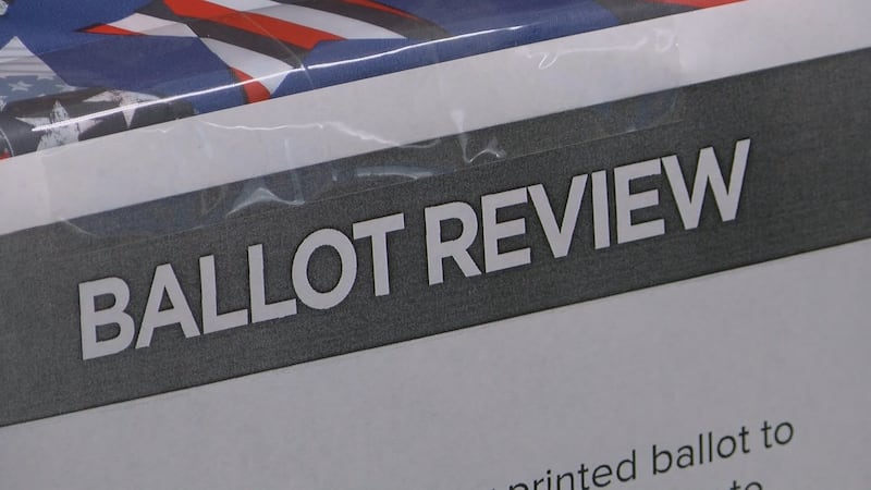La Junta Electoral de Georgia votó el viernes a favor de requerir un recuento manual de los...