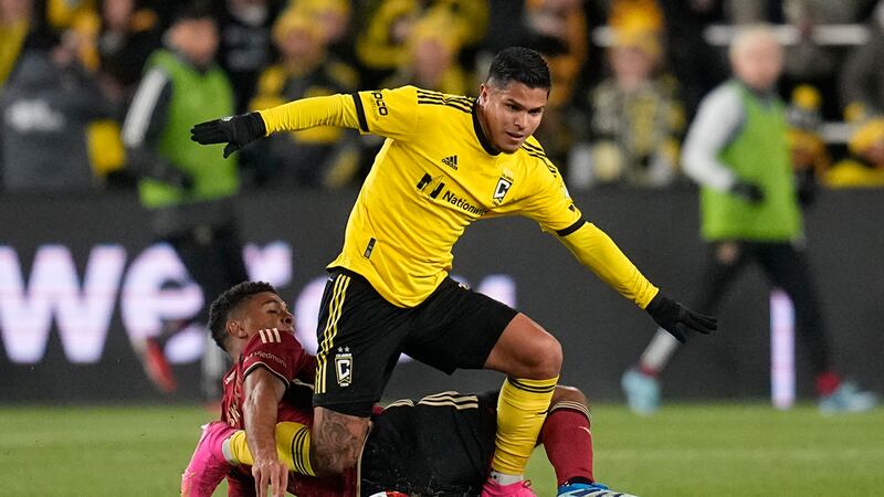 Crew se impone 2-0 al Atlanta United en playoffs de MLS