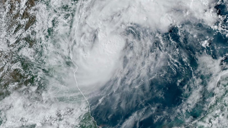 Tormenta tropical Milton se convierte en huracán y amenaza a Florida