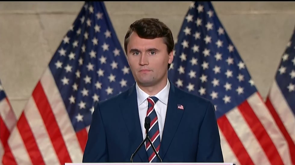 Kirk estaba hablando en un debate organizado por Turning Point USA en la Universidad del Valle...