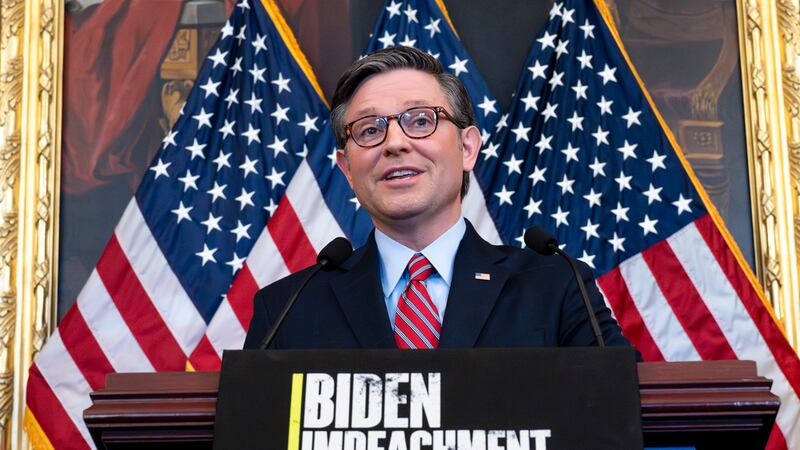 Cámara de Representantes aprueba investigación de juicio político contra Biden