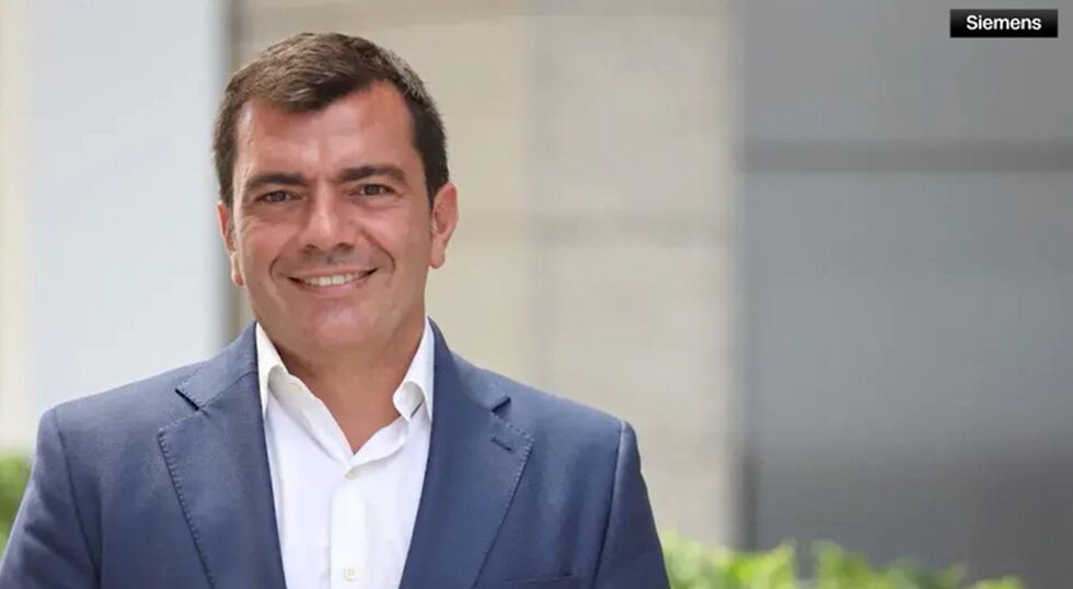 Un ejecutivo de la empresa alemana Siemens y su familia están entre las seis víctimas mortales...