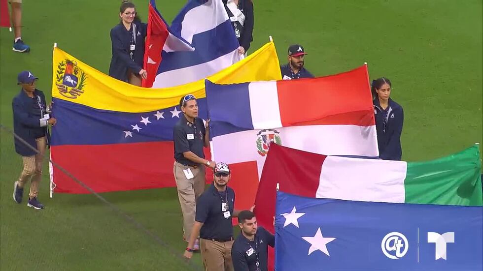Los Bravos de Atlanta celebran el Mes de la Herencia Hispana