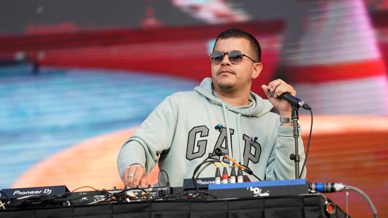 ARCHIVO - Randy Ortiz de Jowell & Randy durante su presentación en el festival Sueños el 28 de...