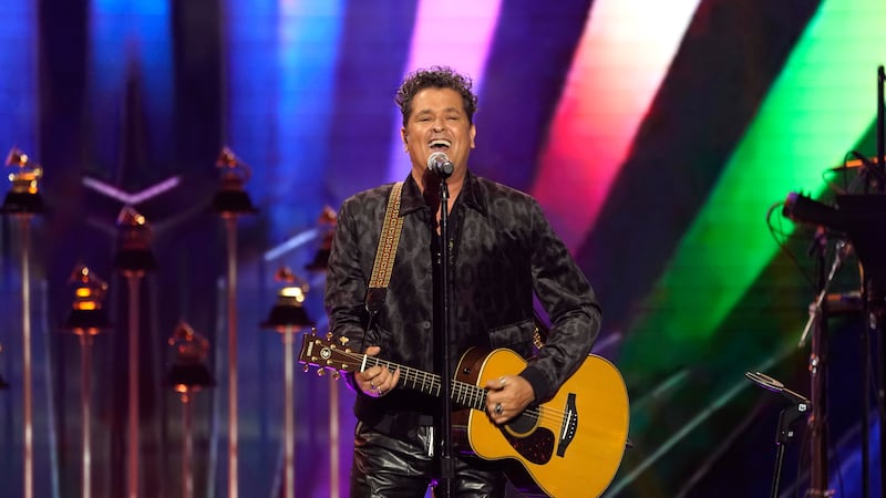 Carlos Vives durante su presentación en la 65a entrega anual del Grammy el 5 de febrero de...