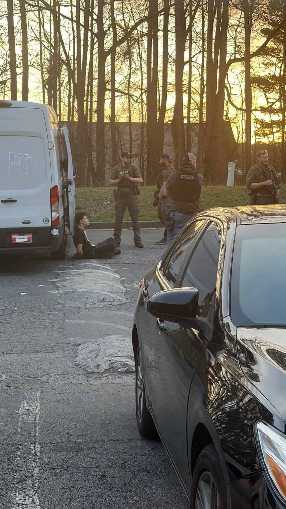 ¿Era ICE? No, era la DEA.