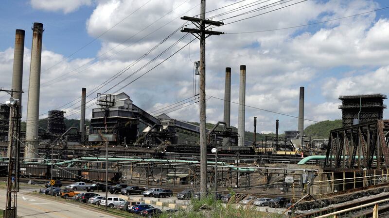 La planta de U.S. Steel en Clairton, Pensilvania, el 2 de mayo del 2019. (AP foto/Gene J....