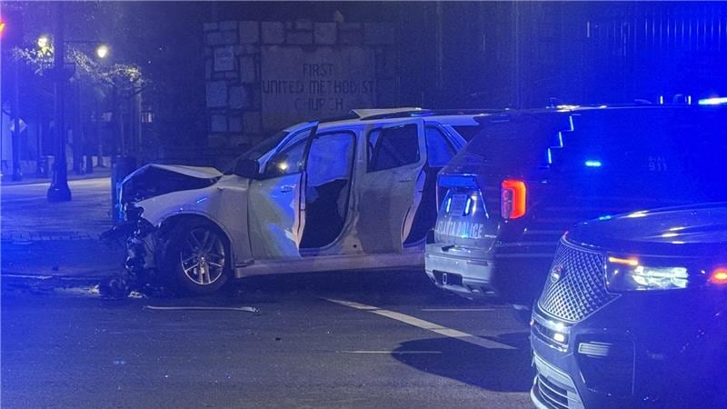 Multi-police agencies investigate overnight crash in Atlanta