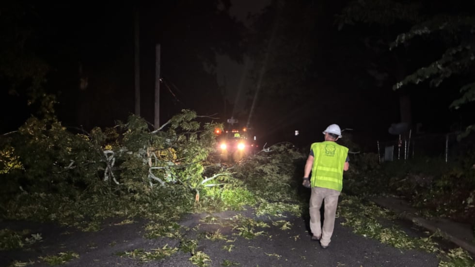 Storm damage in SE Atlanta early Tuesday