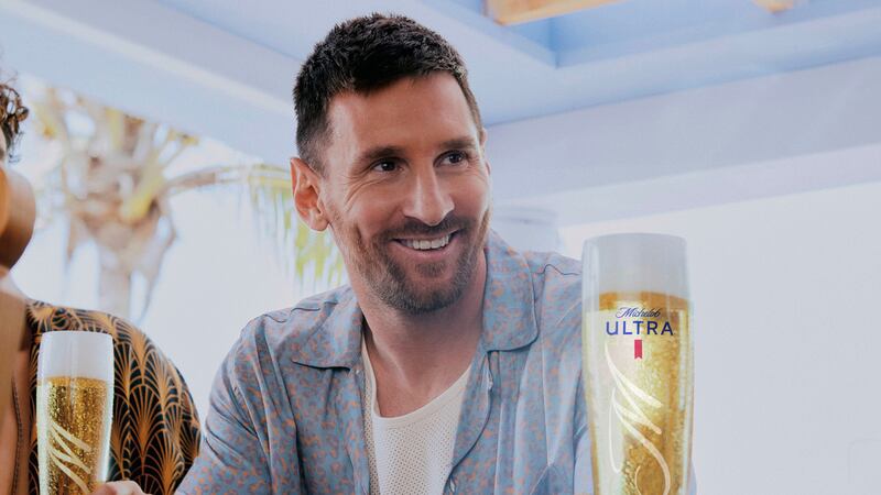 Messi debutará en Super Bowl, en comercial de Michelob Ultra