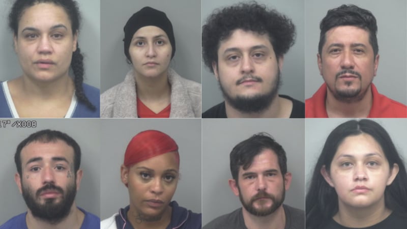La Oficina del Alguacil de Gwinnett anunció la captura de 17 personas, varias de ellas hispanas.