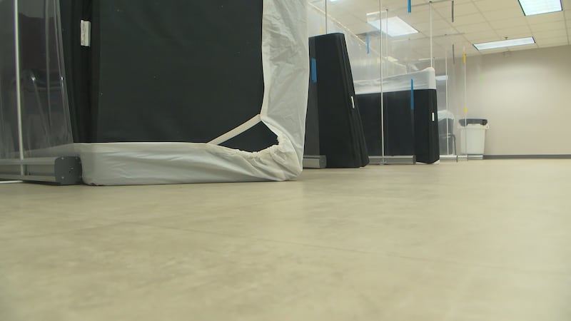 The Akron Emergency Overnight Shelter expects dozens to show ahead of cold weather.