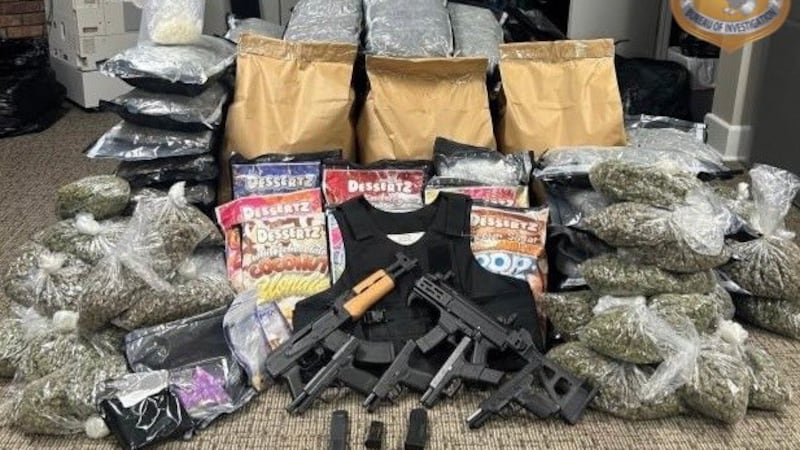 Más de 400 libras de marihuana y armas fueron halladas en operativo del GBI.