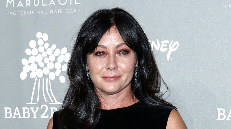 ARCHIVO - En esta fotografía de archivo del 14 de noviembre de 2015, Shannen Doherty asiste a...