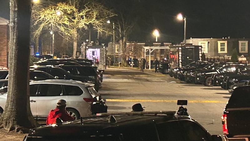 Police, SWAT investigation at DeKalb County apartment complex