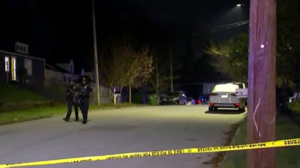 Police investigation on Fair Street in Atlanta.