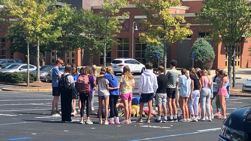 Una destacada estudiante y líder comunitaria de Marietta perdió la vida en un accidente...