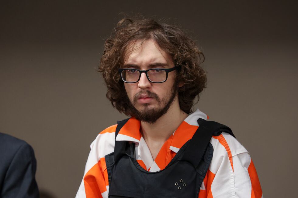 Patrick Crusius, acusado de matar a 23 personas en un Walmart en Texas en 2019, asiste a una...